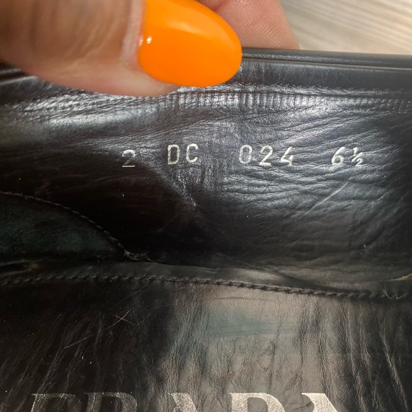 PRADA Leather Loafers size 6.5 - Picture 8 of 10